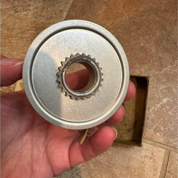 Vintage 4151 Spool Assembly for Shakespeare 1750 Spinning Reel made in USA - Picture 9 of 12